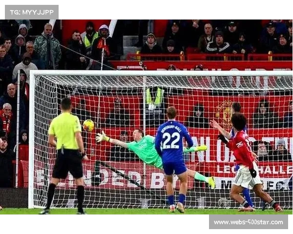 劳塔罗与卡尔内塞基扑救对决，门神屡献神扑